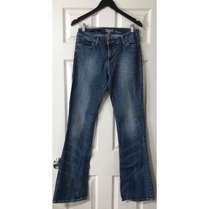 Rock 47 Jeans by Wrangler